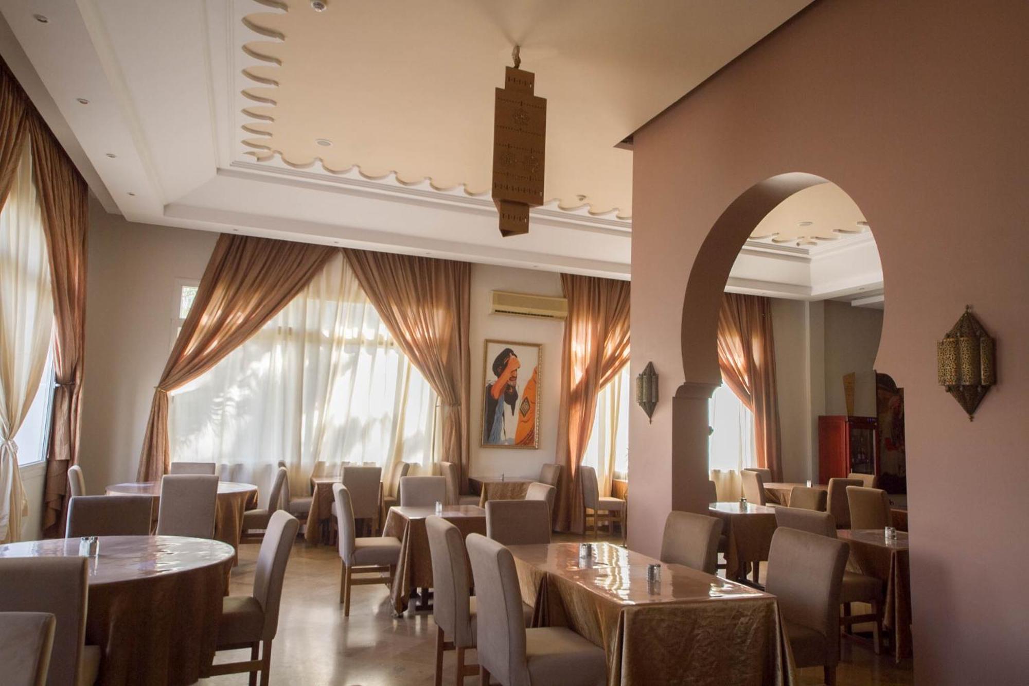 Appart'Hotel Intouriste Agadir Esterno foto