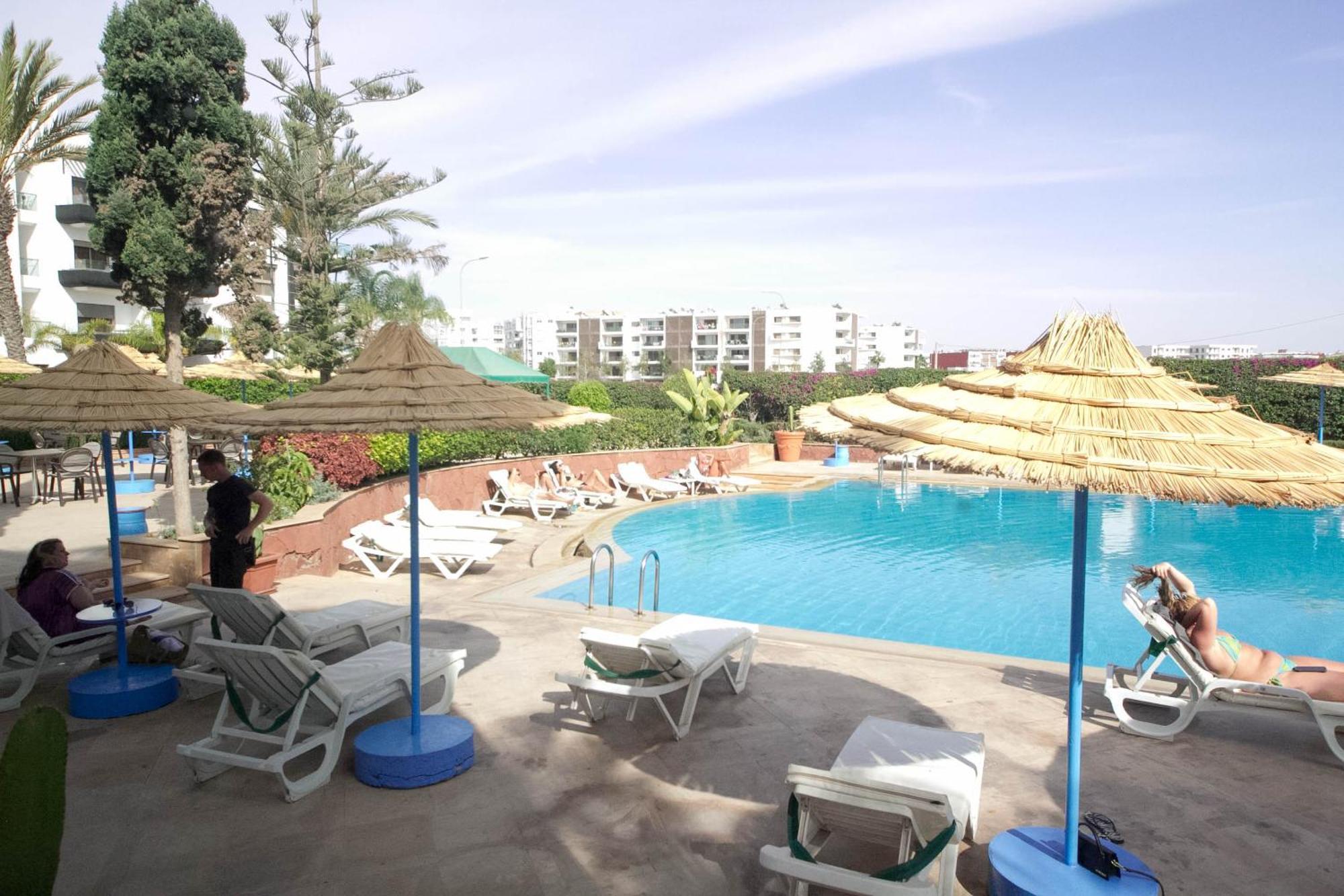 Appart'Hotel Intouriste Agadir Esterno foto