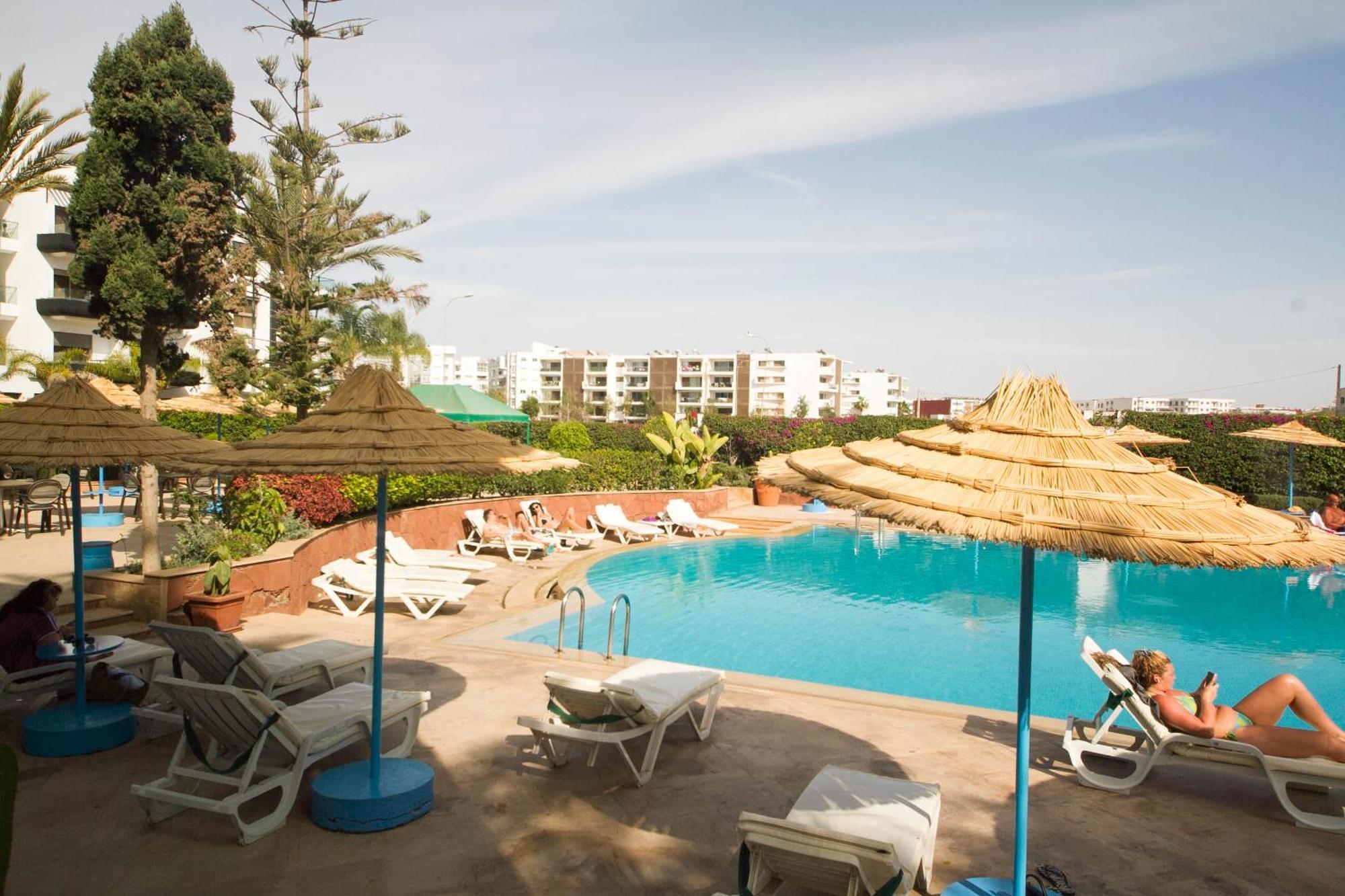 Appart'Hotel Intouriste Agadir Esterno foto