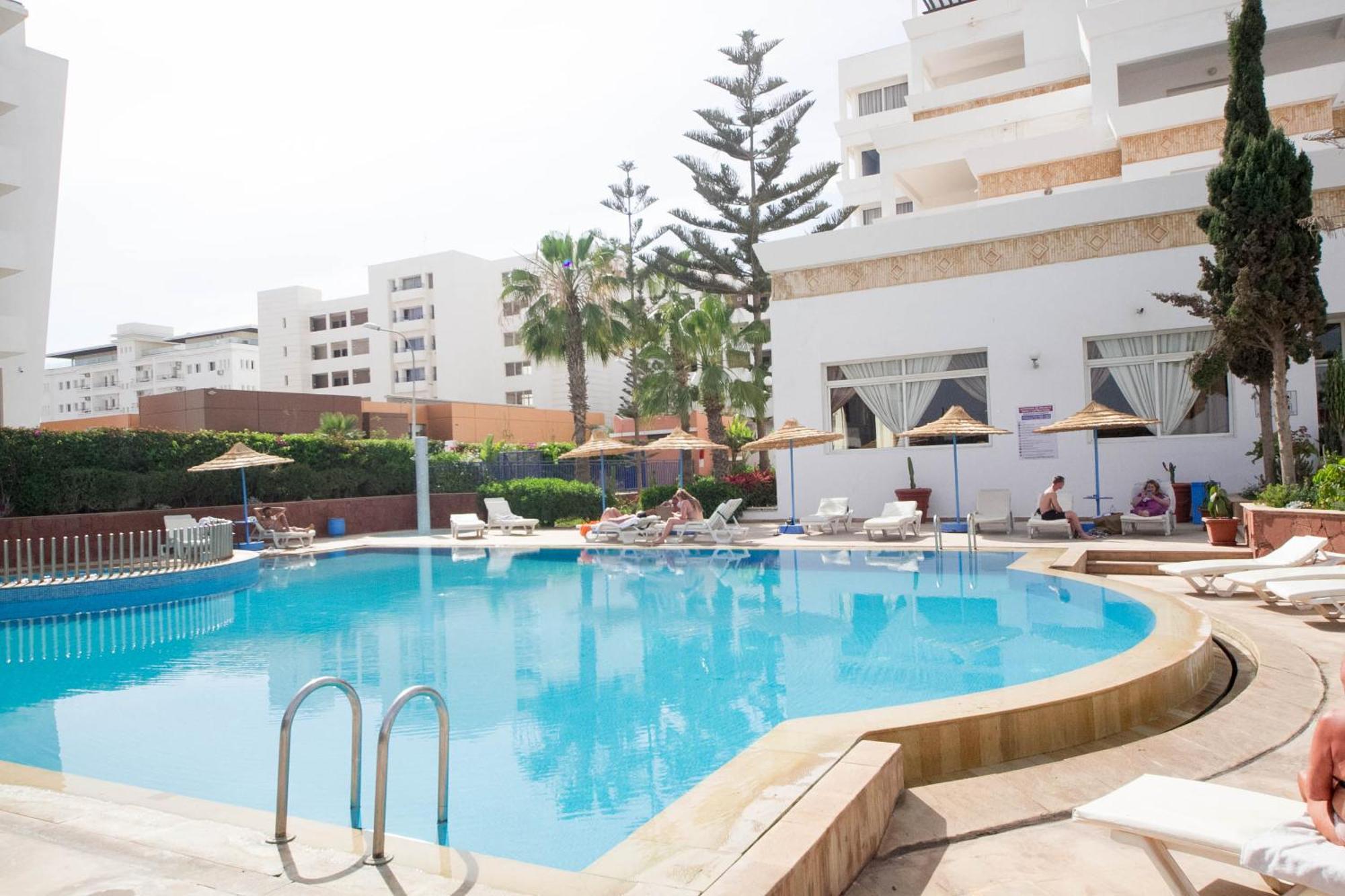 Appart'Hotel Intouriste Agadir Esterno foto