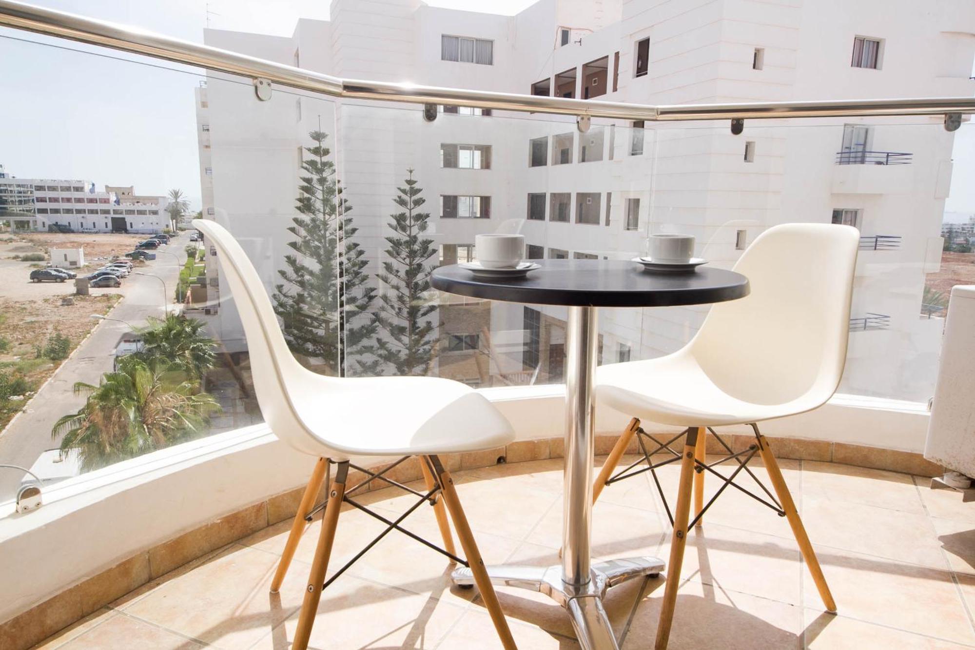 Appart'Hotel Intouriste Agadir Esterno foto