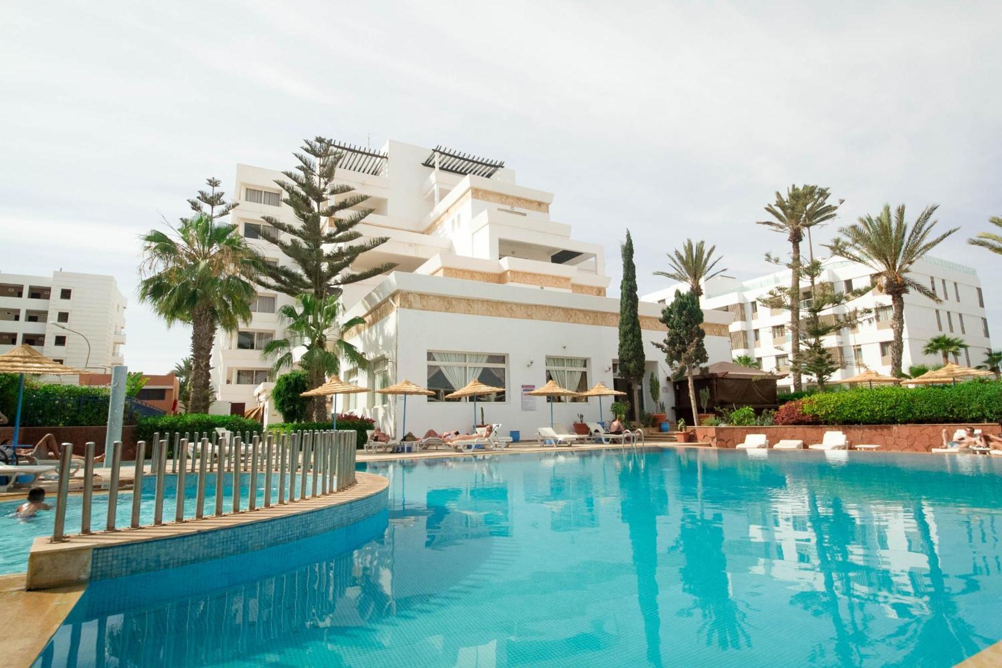 Appart'Hotel Intouriste Agadir Esterno foto